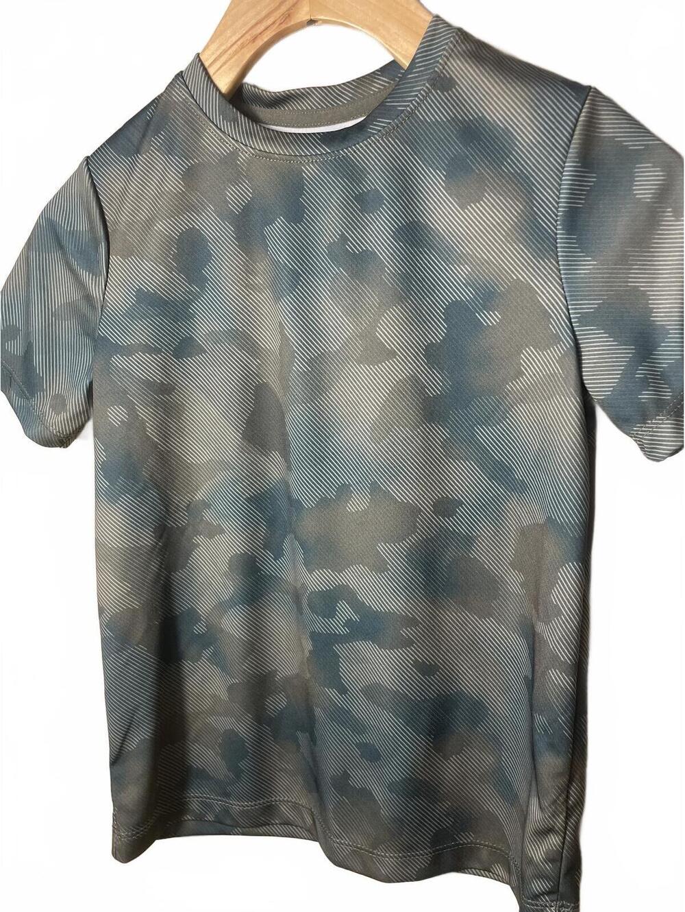 All in Motion Boys Camouflage Short Sleeve Performance Shirt Size S 6/7 Summer